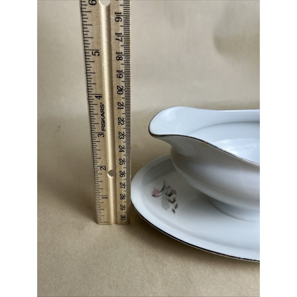 VTG Royal Dutchess Bavaria Germany Mountain Bell Pink Gravy Boat bowl Plate - Picture 9 of 9